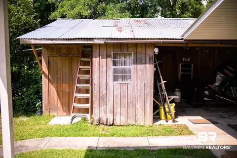 10 Worley Rd, Mcdavid, FL 32568 photo 12