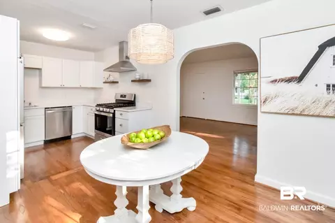 3154 Baronne St, Mobile, AL 36606 photo 10