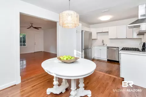3154 Baronne St, Mobile, AL 36606 photo 11