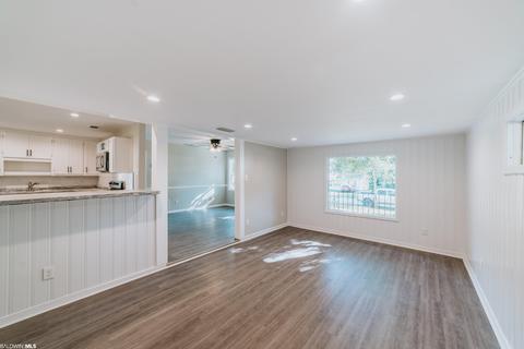 4924 Freeway Dr, Mobile, AL 36619 photo 7