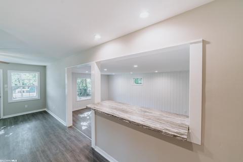 4924 Freeway Dr, Mobile, AL 36619 photo 6