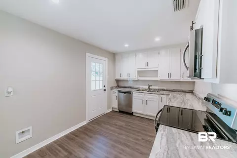 4924 Freeway Dr, Mobile, AL 36619 photo 10