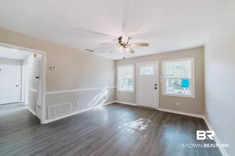 4924 Freeway Dr, Mobile, AL 36619 photo 5