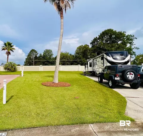 12147 Gateway Dr, Elberta, AL 36530 photo 1