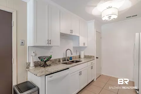 1908 Long Meadow Rd, Mobile, AL 36609 photo 15