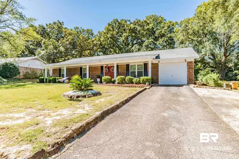 1908 Long Meadow Rd, Mobile, AL 36609 photo 4