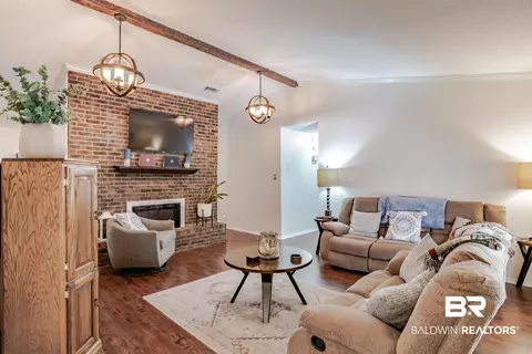 1908 Long Meadow Rd, Mobile, AL 36609 photo 8