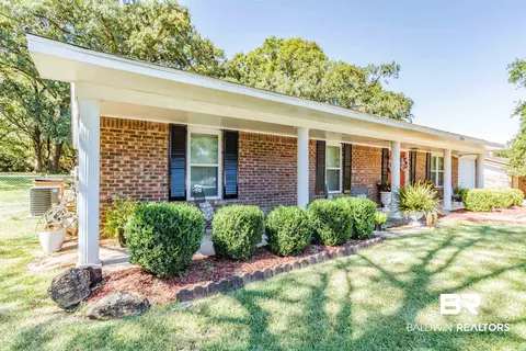 1908 Long Meadow Rd, Mobile, AL 36609 photo 5