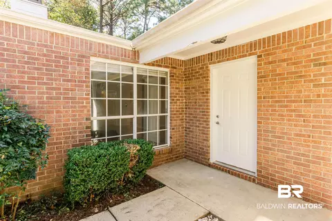 7055 Stonebridge Ct, Mobile, AL 36608 photo 5