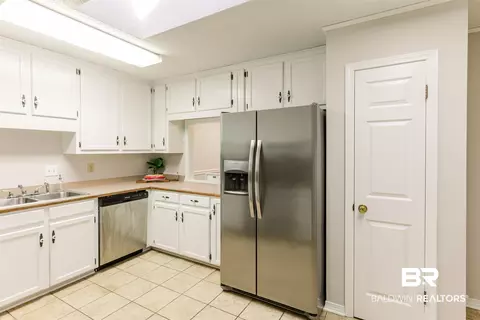 7055 Stonebridge Ct, Mobile, AL 36608 photo 12