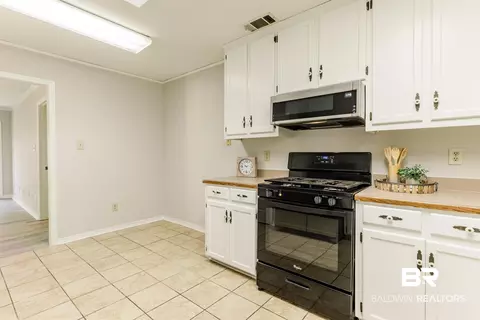7055 Stonebridge Ct, Mobile, AL 36608 photo 13