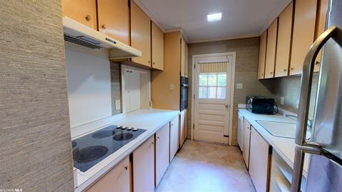 56 Croydon Rd, Mobile, AL 36608 photo 4