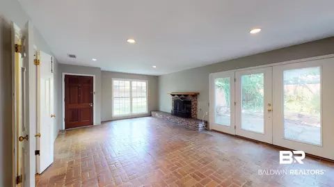 56 Croydon Rd, Mobile, AL 36608 photo 2