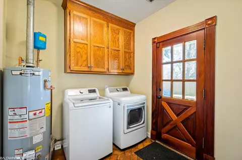 7230 Howells Ferry Rd, Mobile, AL 36618 photo 18