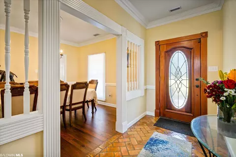 7230 Howells Ferry Rd, Mobile, AL 36618 photo 3