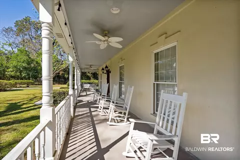 7230 Howells Ferry Rd, Mobile, AL 36618 photo 2