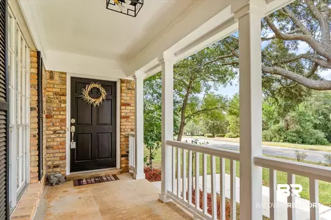 2933 Lloyds Ln, Mobile, AL 36693 photo 2