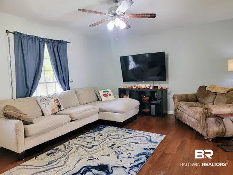 4361 E Montclair Cir, Mobile, AL 36693 photo 3