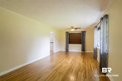 601 E Myrtle Ave, Foley, AL 36535 photo 7