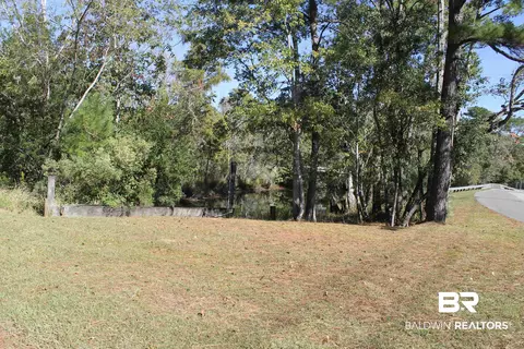 4530 Cypress Shores Dr, Mobile, AL 36619 photo 4