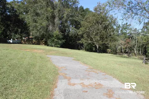 4530 Cypress Shores Dr, Mobile, AL 36619 photo 3