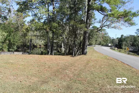 4530 Cypress Shores Dr, Mobile, AL 36619 photo 5
