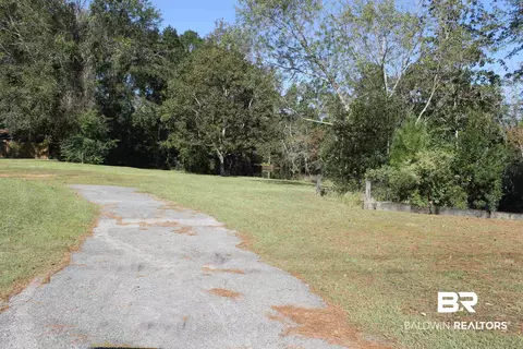 4530 Cypress Shores Dr, Mobile, AL 36619 photo 2