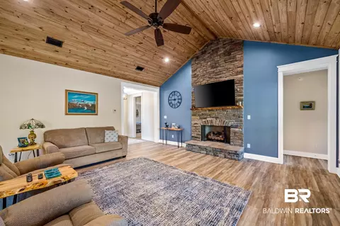 10777 Ski Chaste Ln, Axis, AL 36505 photo 11