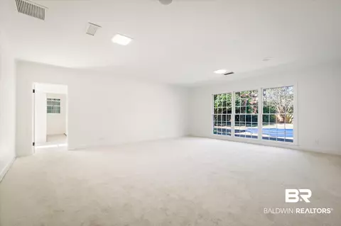 111 E Carmel Dr, Mobile, AL 36608 photo 13