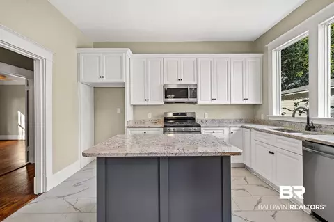 122 Macy Pl, Mobile, AL 36604 photo 9