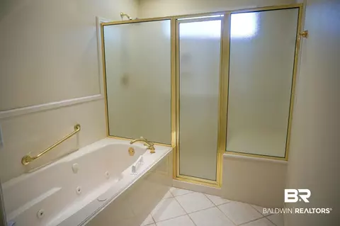1282 Spring Valley Dr, Mobile, AL 36693 photo 13