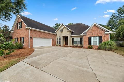 515 Cromwell Ave, Fairhope, AL 36532