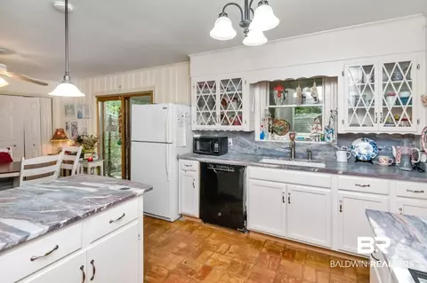 3200 E Maudelayne Dr, Mobile, AL 36693 photo 7