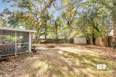 3200 E Maudelayne Dr, Mobile, AL 36693 photo 17