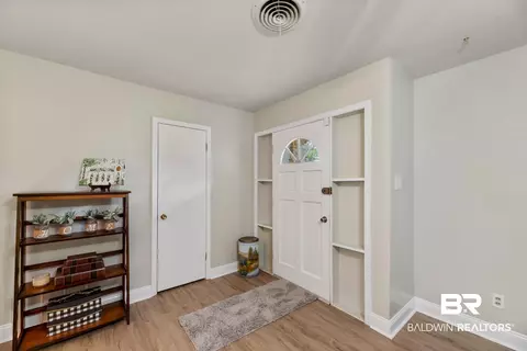 6531 Rose Ave, Mobile, AL 36619 photo 4