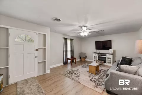 6531 Rose Ave, Mobile, AL 36619 photo 5