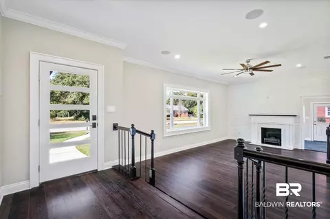 278 Woodlands Ave, Mobile, AL 36607 photo 3