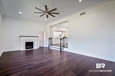278 Woodlands Ave, Mobile, AL 36607 photo 5