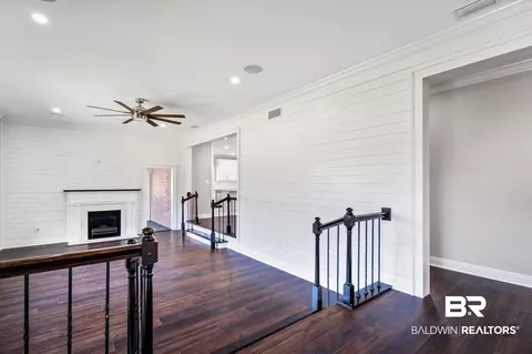 278 Woodlands Ave, Mobile, AL 36607 photo 4