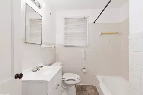 205 E Border Dr, Mobile, AL 36608 photo 12