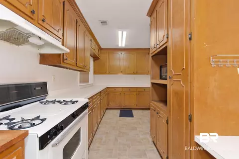 205 E Border Dr, Mobile, AL 36608 photo 3