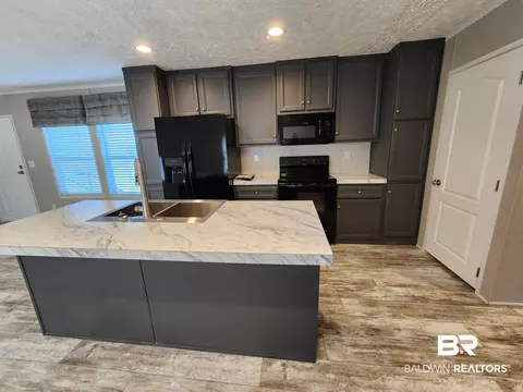 28160 Comstock Rd, Elberta, AL 36530 photo 4