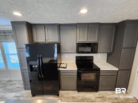 28160 Comstock Rd, Elberta, AL 36530 photo 5
