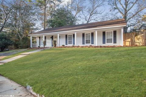 2100 Luckner Ct, Mobile, AL 36618 photo 3