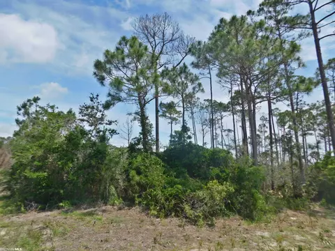 16178 Tarpon Dr, Pensacola, FL 32507
