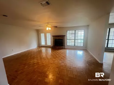 25203 E Olive St, Elberta, AL 36530 photo 4