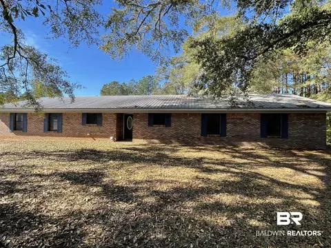 1607 Highway 31, Castleberry, AL 36432