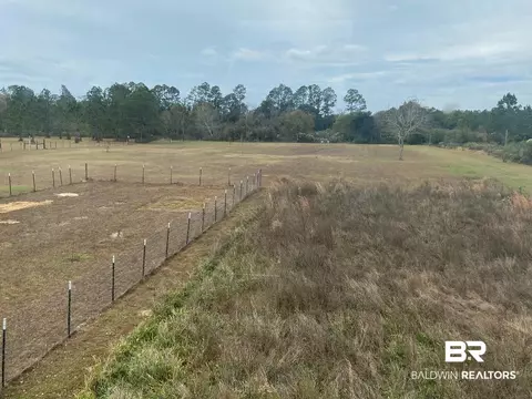 9697 Stucki Rd, Elberta, AL 36530 photo 3