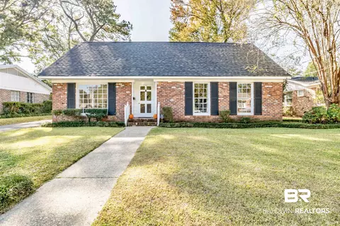 2761 Marcelus Dr, Mobile, AL 36606 photo 1