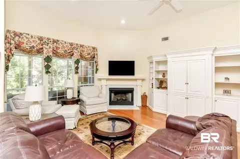 1212 Hillcrest Xing, Mobile, AL 36695 photo 3